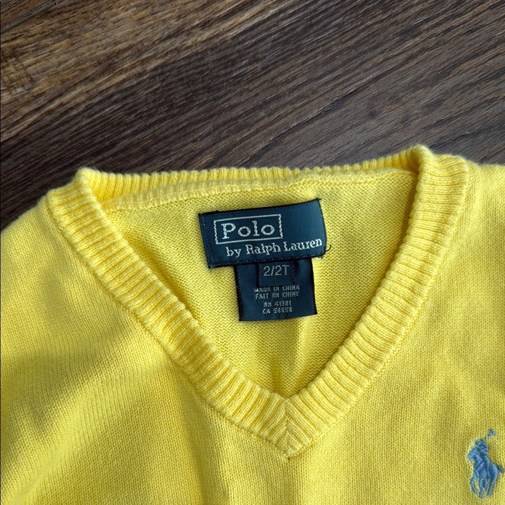 Polo by Ralph Lauren Yellow V-Neck Sweater. Size 2T - Picture 3 of 5